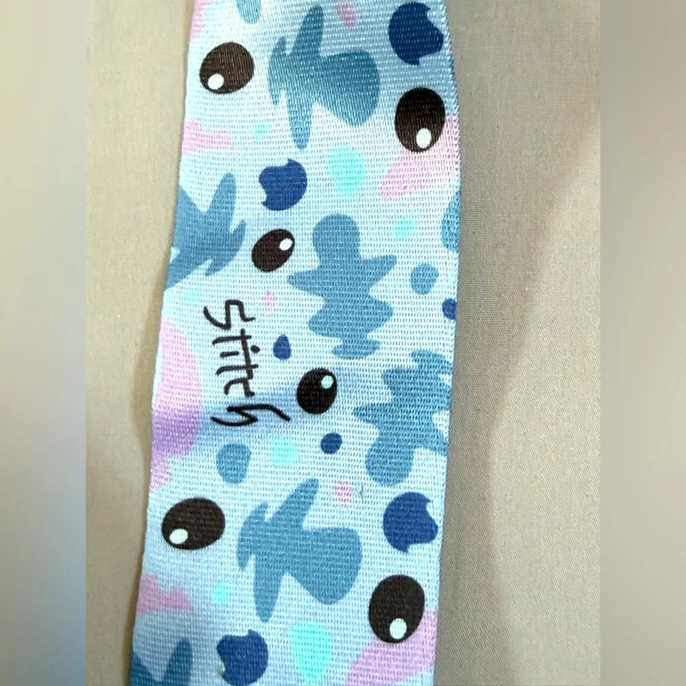 Disney‎ Parks Lilo And Stitch Blue Lanyard